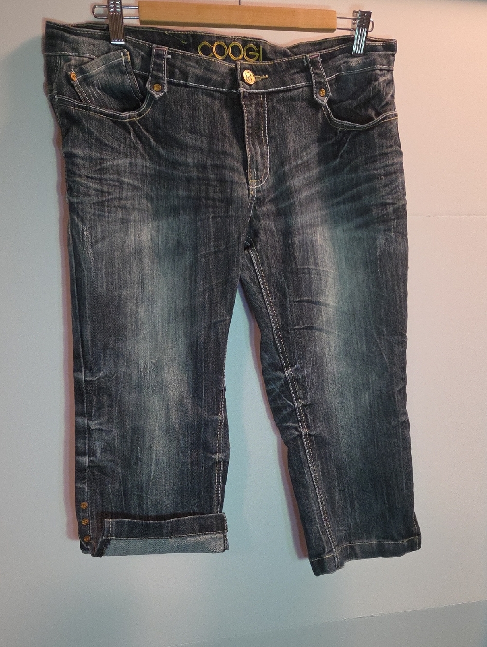 COOGI Women's Distressed Blue Cropped Jeans